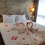 Hotel Pont Rouge , Carcassonne