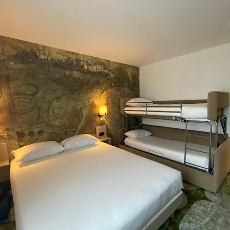 Pont Rouge , Carcassonne