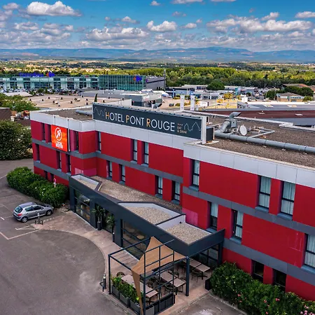 Pont Rouge , Hotel 3*