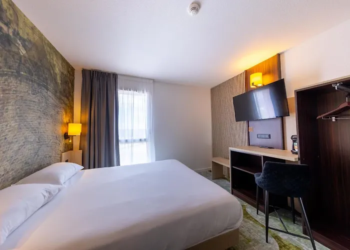 Otel Pont Rouge , Carcassonne