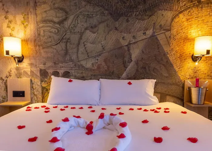 Otel Pont Rouge , Carcassonne